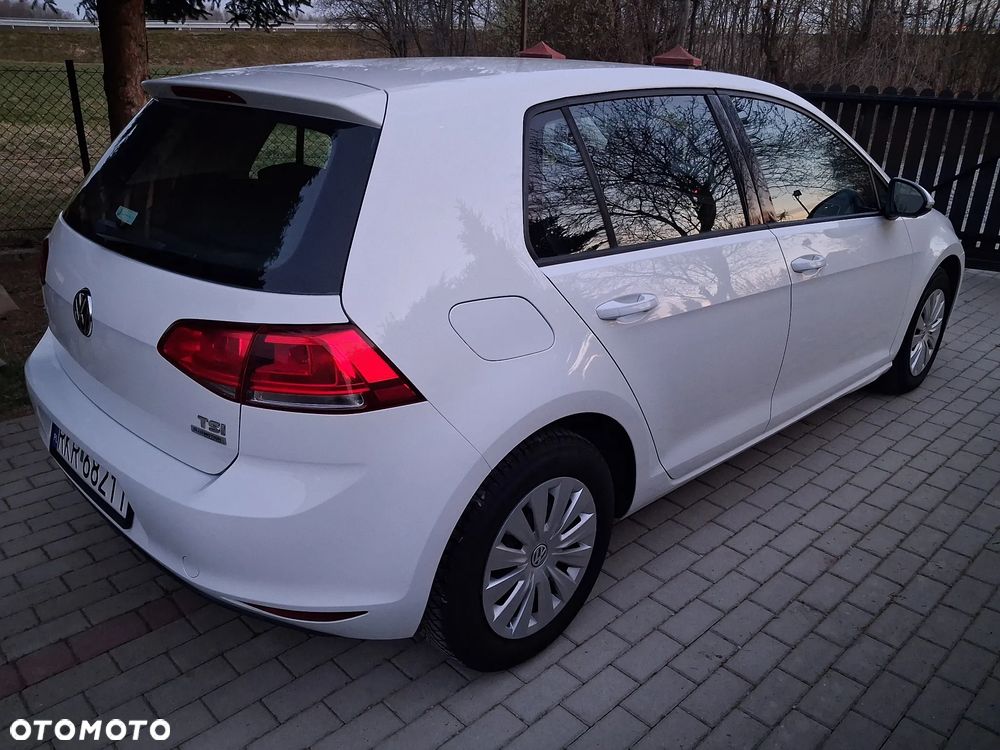 Volkswagen Golf 1.2 TSI BlueMot Comfortline - 4