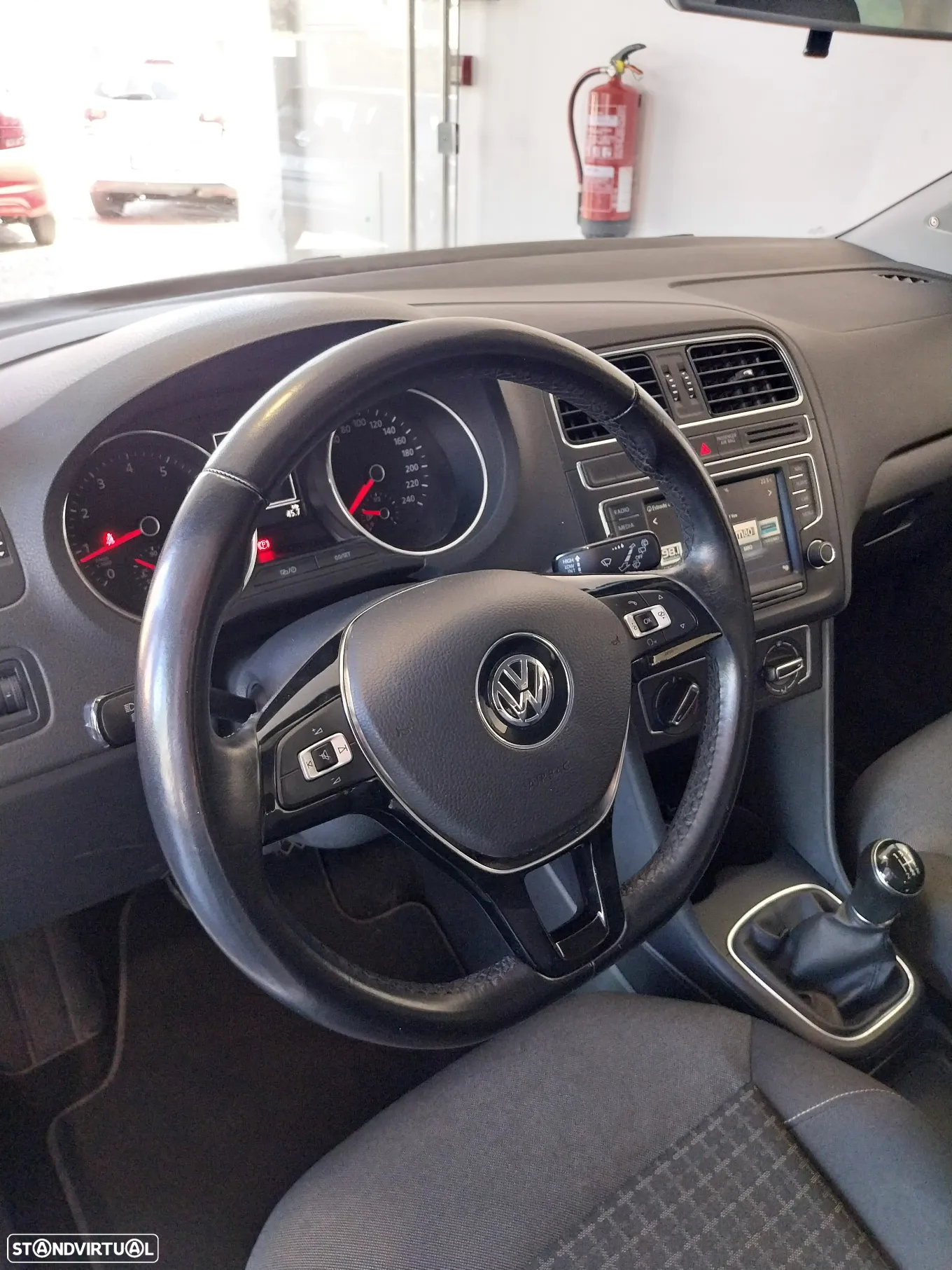 VW Polo 1.0 Confortline Nav - 22