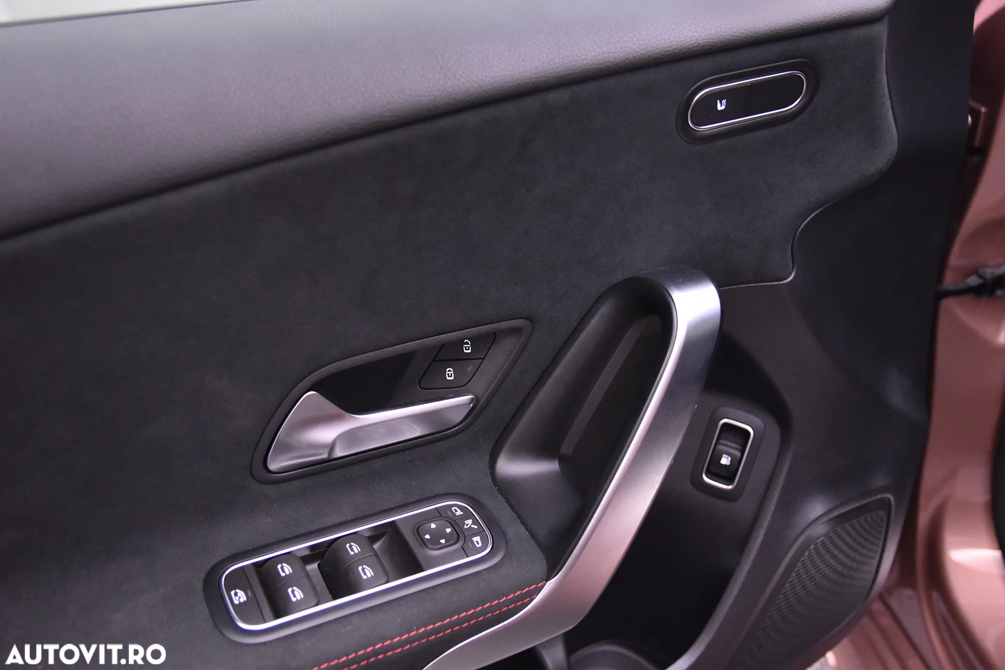 Mercedes-Benz A 250 e 8G-DCT Edition AMG Line - 14