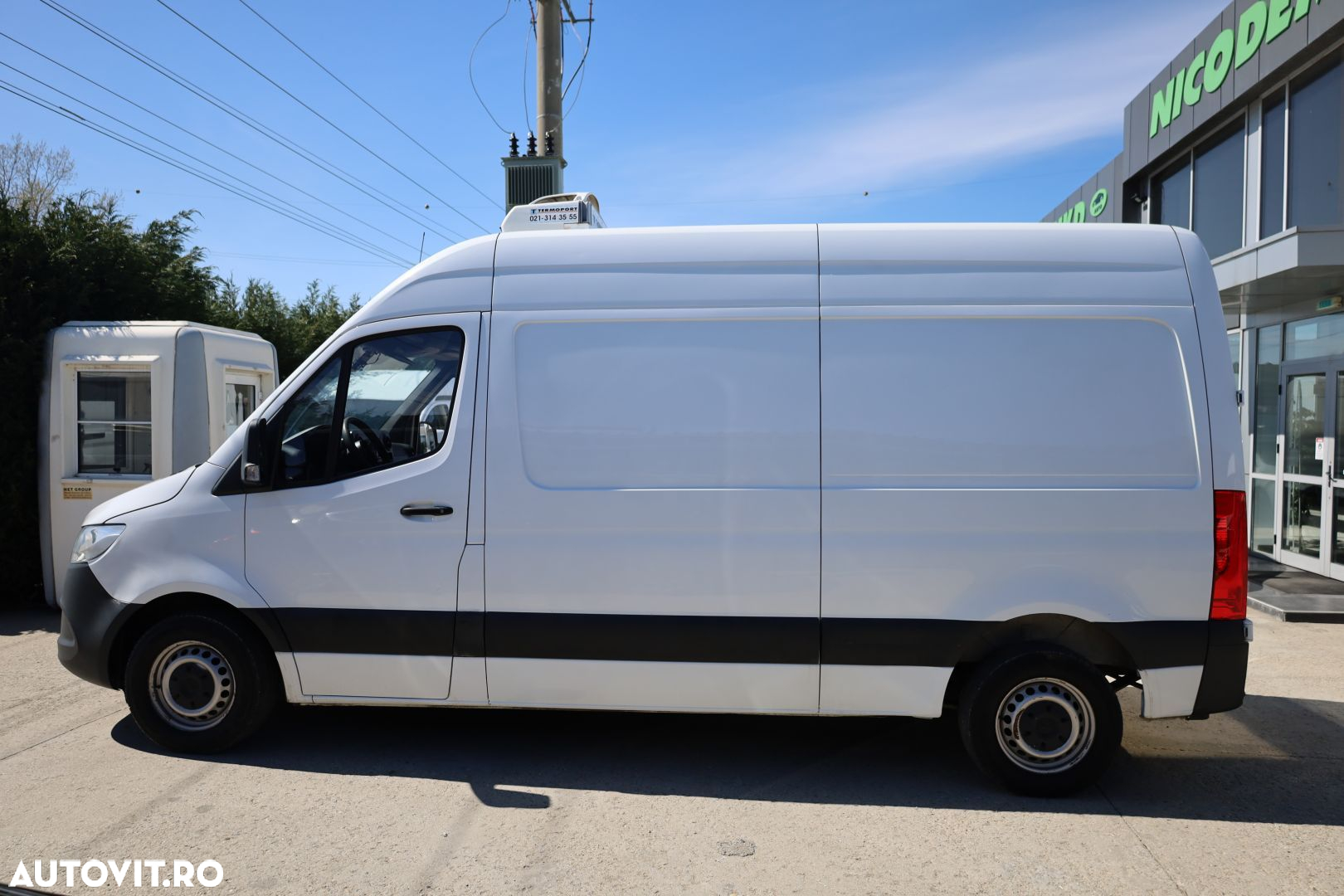 Mercedes-Benz Sprinter - 4