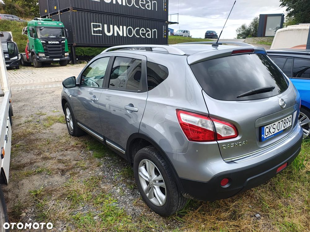 Nissan Qashqai 2.0 dCi DPF tekna - 18