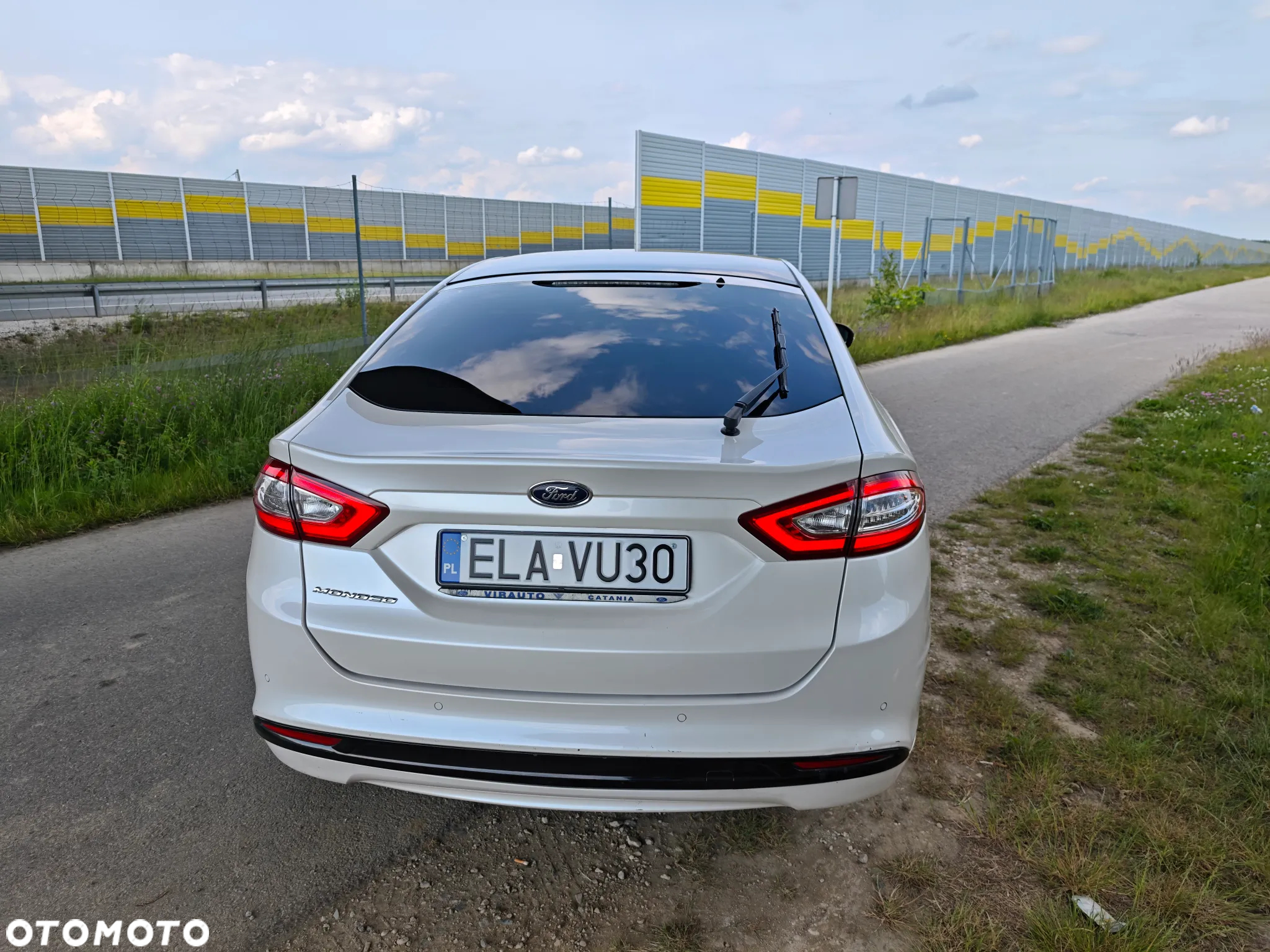 Ford Mondeo 2.0 TDCi Start-Stopp Titanium - 6