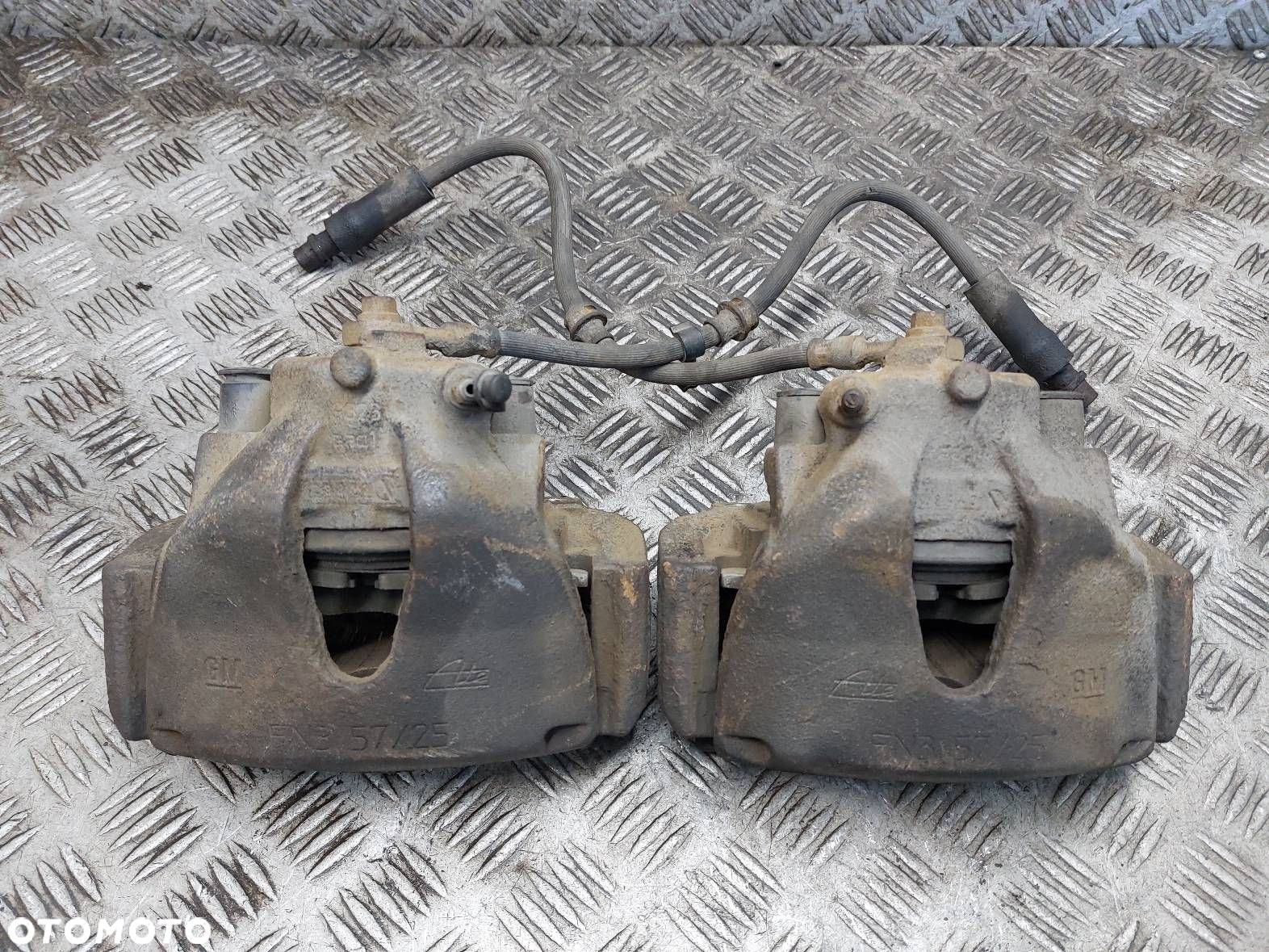 TARCZE HAMULCOWE PRZÓD + KLOCKI + ZACISKI OPEL ASTRA H 1.9 CDTI - 6