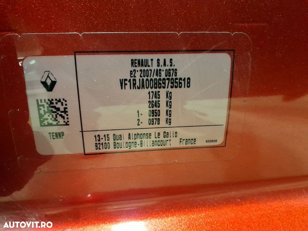 Renault Clio E-TECH 140 INTENS - 8