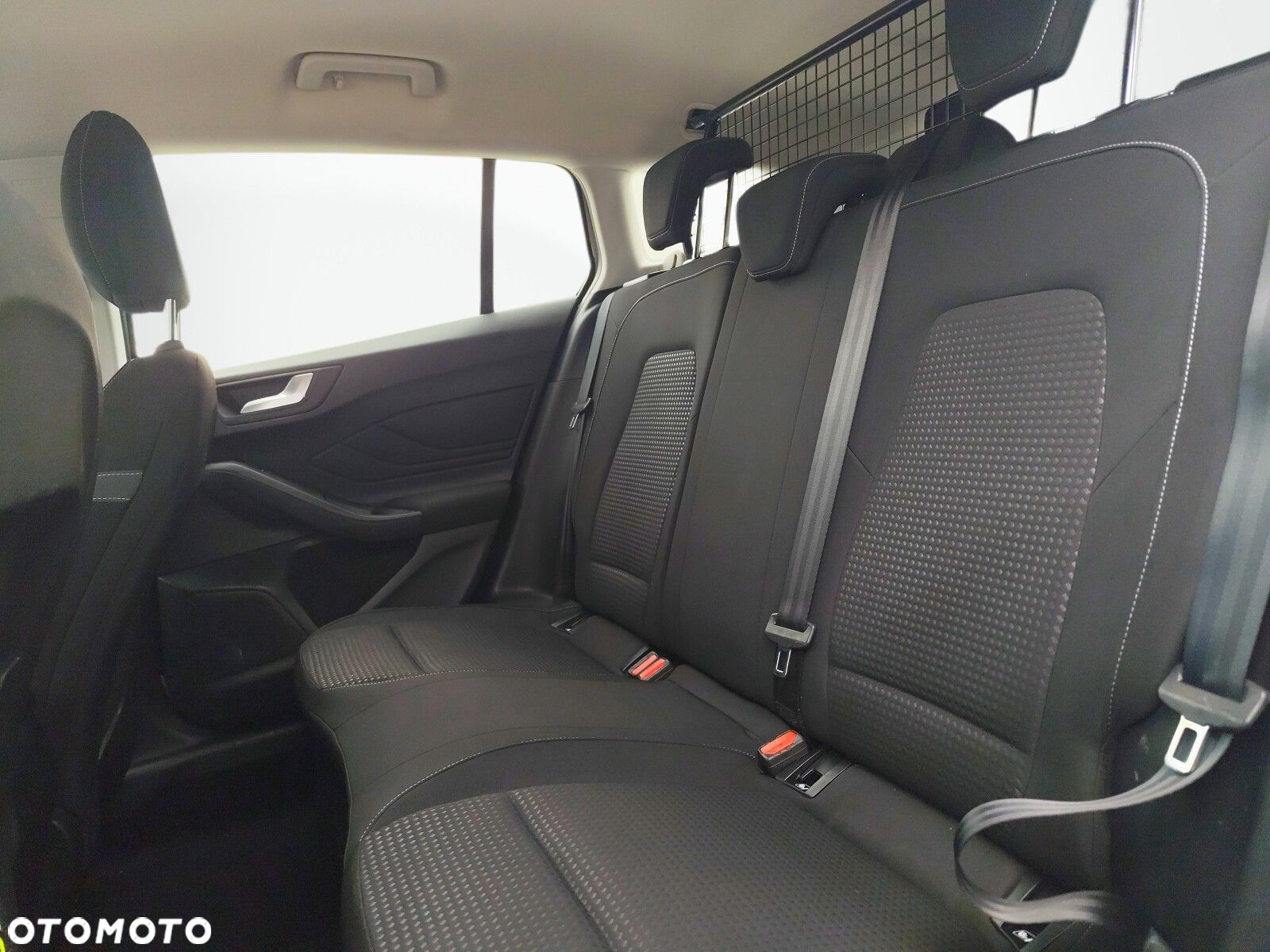 Ford Focus - 12