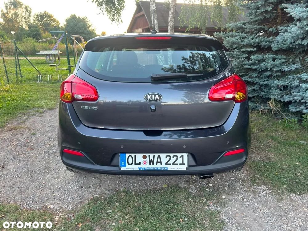 Kia Ceed 1.4 CVVT Fifa World Cup Edition - 23