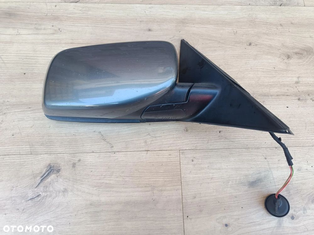 BMW E60 E61 LUSTERKO PRAWE TITANGRAU 4 PINY EU - 1