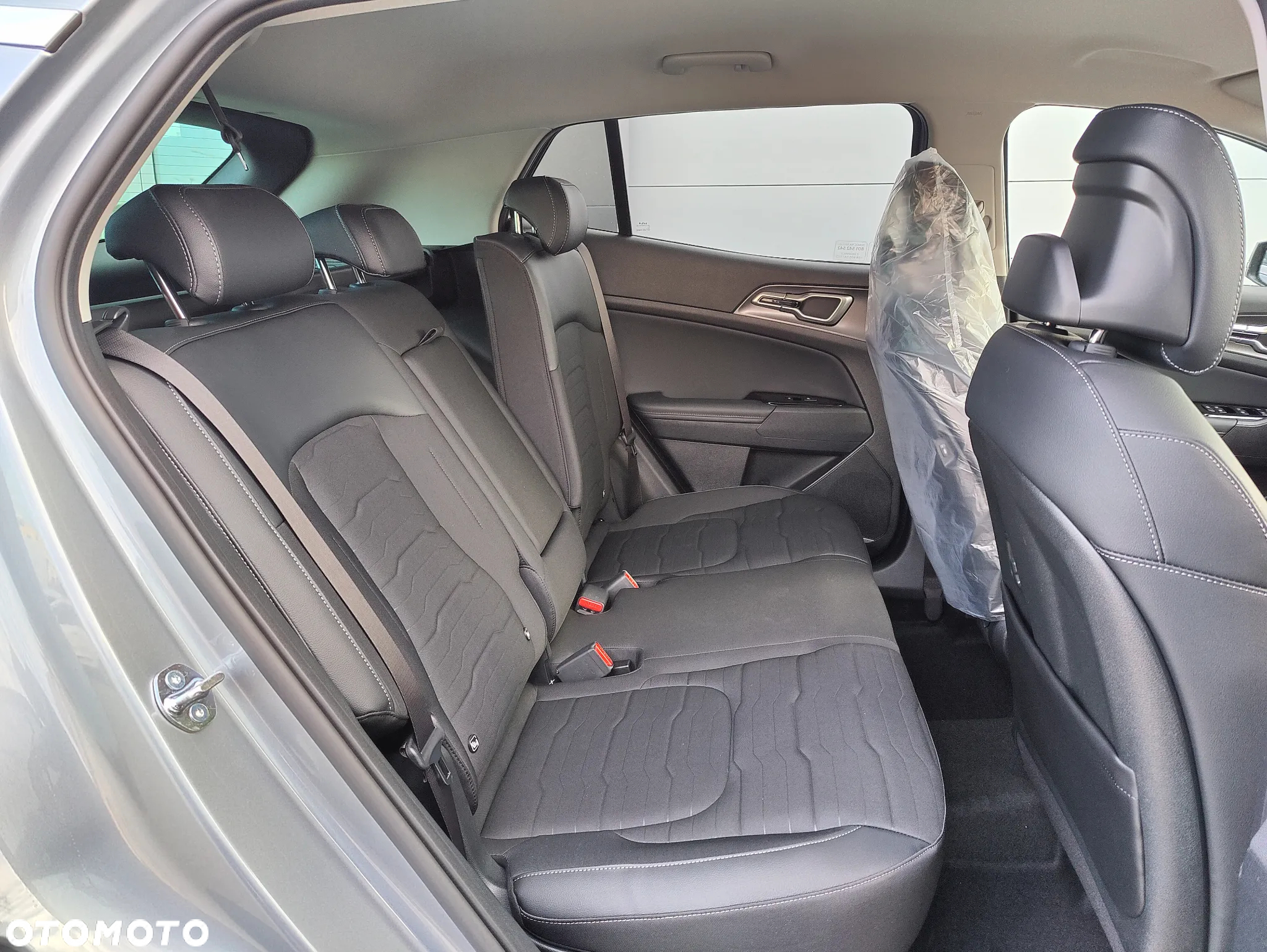 Kia Sportage 1.6 T-GDI HEV Business Line 2WD - 9