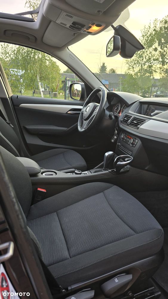 BMW X1 xDrive18d - 21