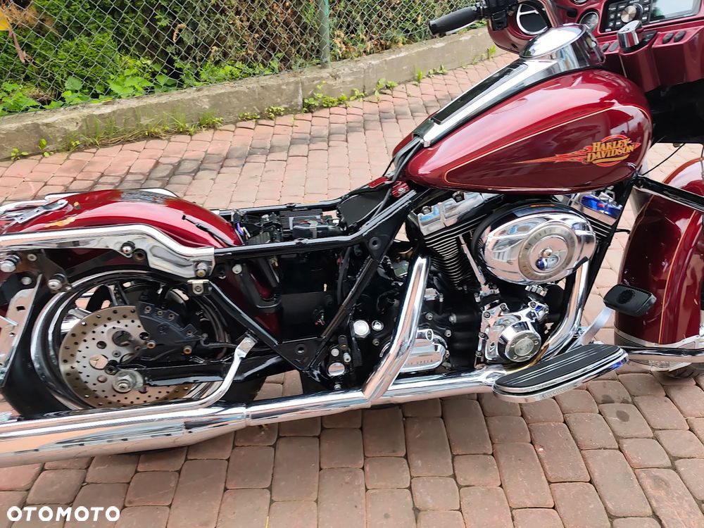 Harley-Davidson FLHTCU Ultra - 15