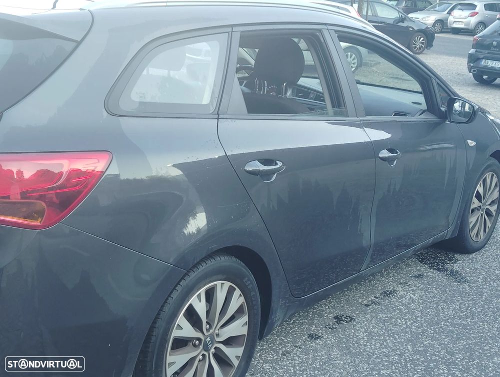 Kia Ceed SW 1.6 CRDi EX - 7