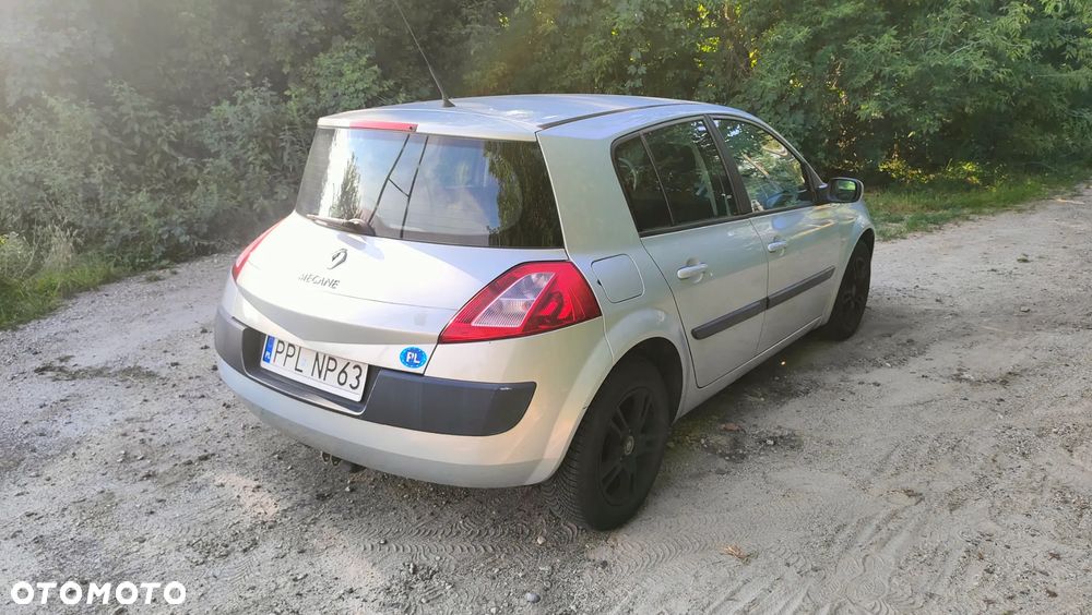 Renault Megane 1.6 Confort Authentique - 11