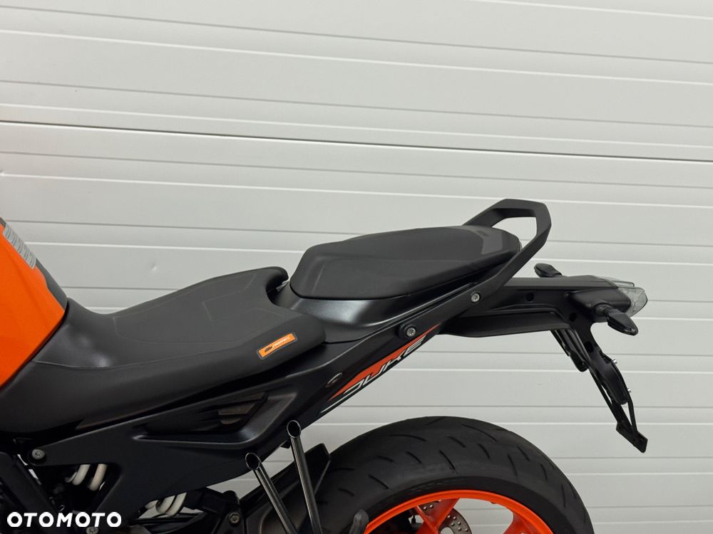 KTM Duke 790 - 22