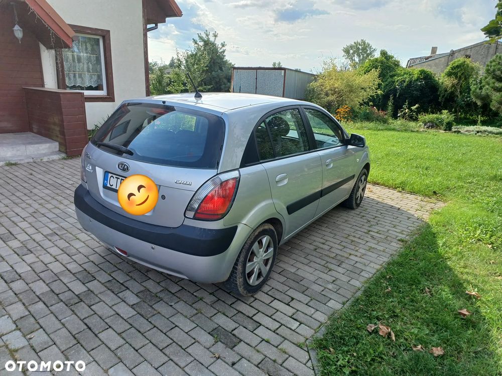 Kia Rio 1.5 CRDi Comfort + - 3