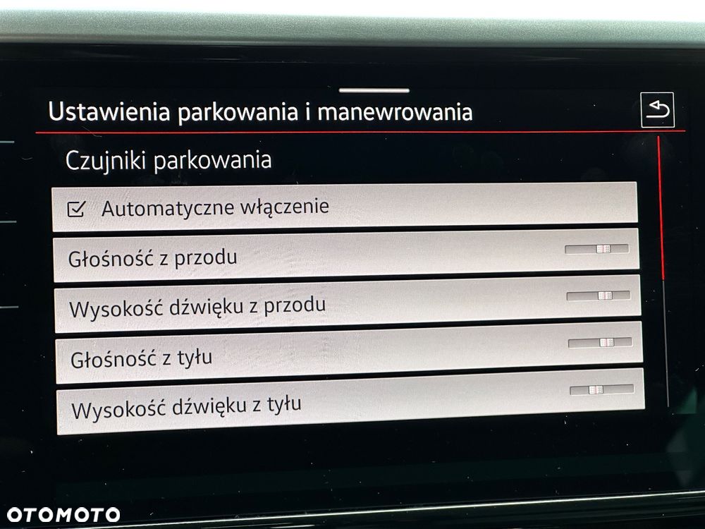 Volkswagen Arteon 2.0 TDI SCR 4Motion DSG R-Line - 29