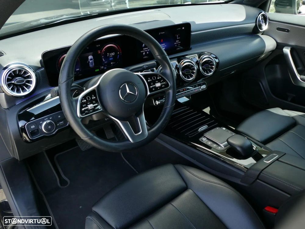 Mercedes-Benz A 250 e Progressive - 24