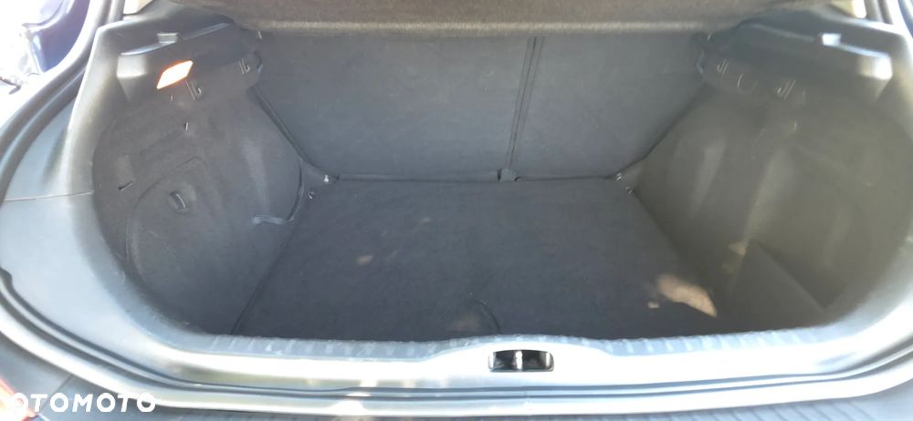 Peugeot 308 HDi FAP 90 Active - 29