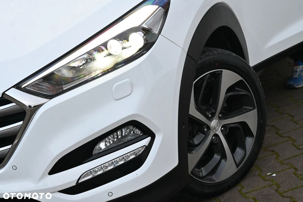 Hyundai Tucson 2.0 CRDi Premium 4WD - 20