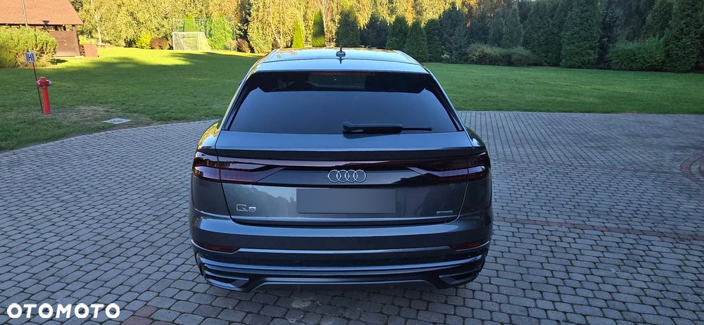 Audi Q8 - 24