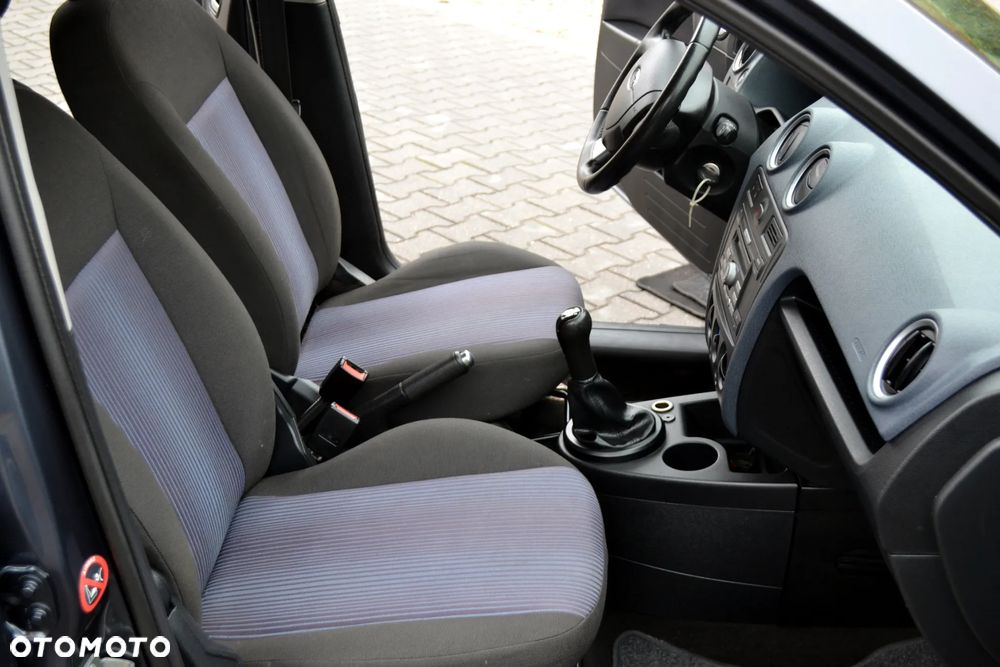 Ford Fusion 1.4 Gold X - 21