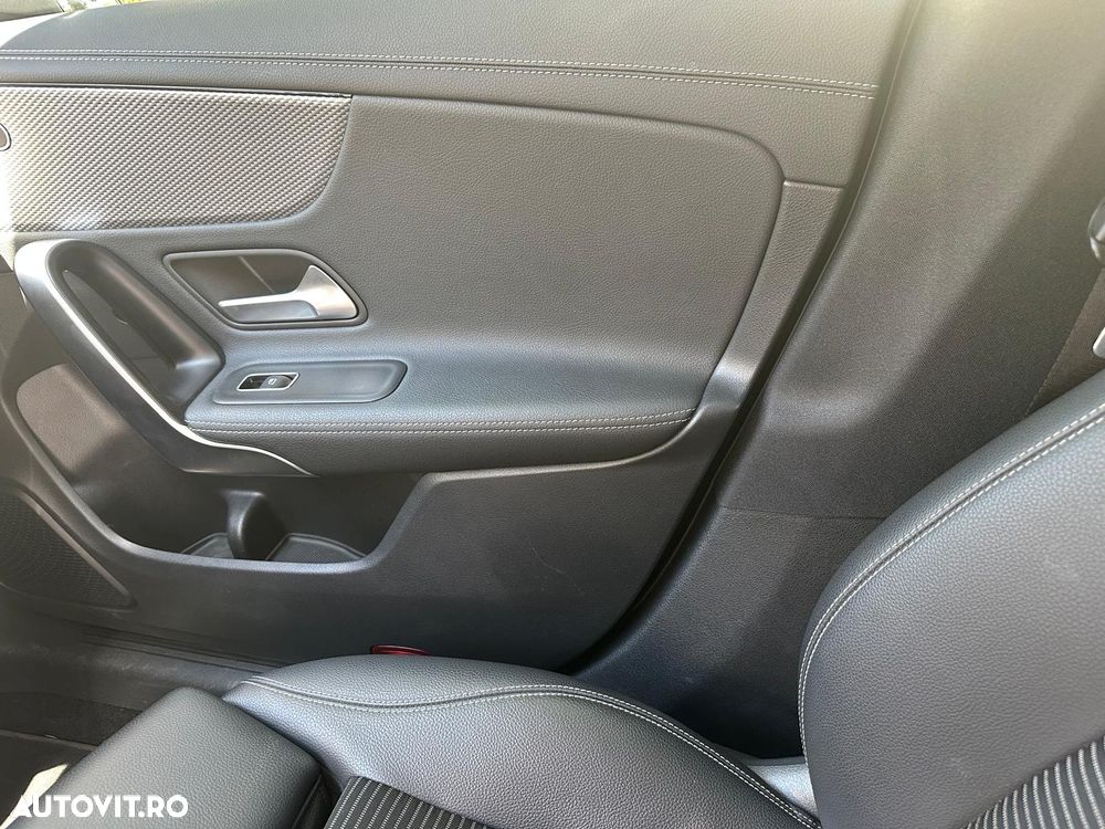 Mercedes-Benz CLA 180 - 8