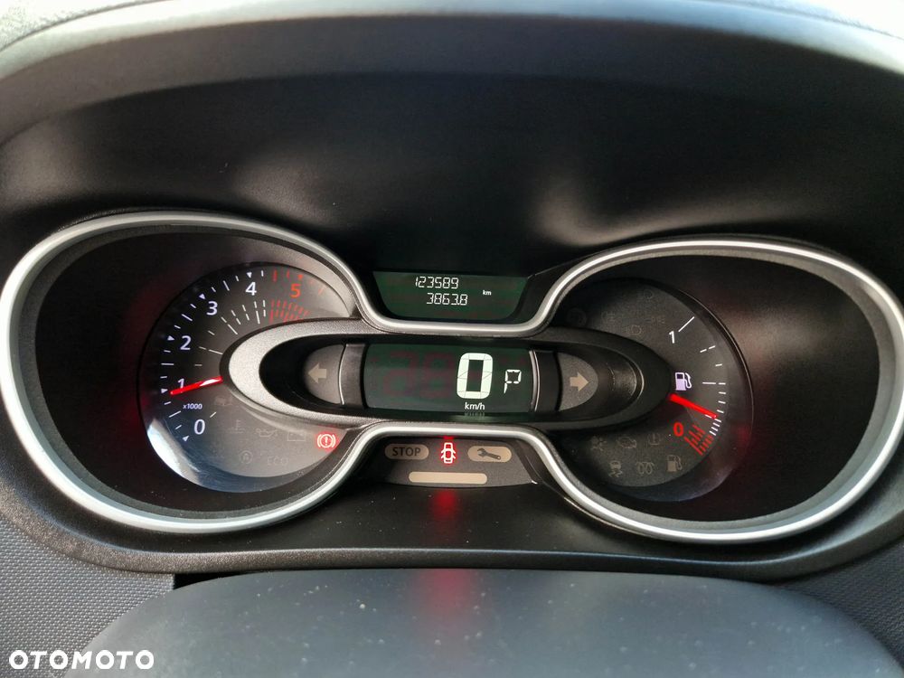 Renault Trafic Grand SpaceClass 2.0 dCi EDC - 36