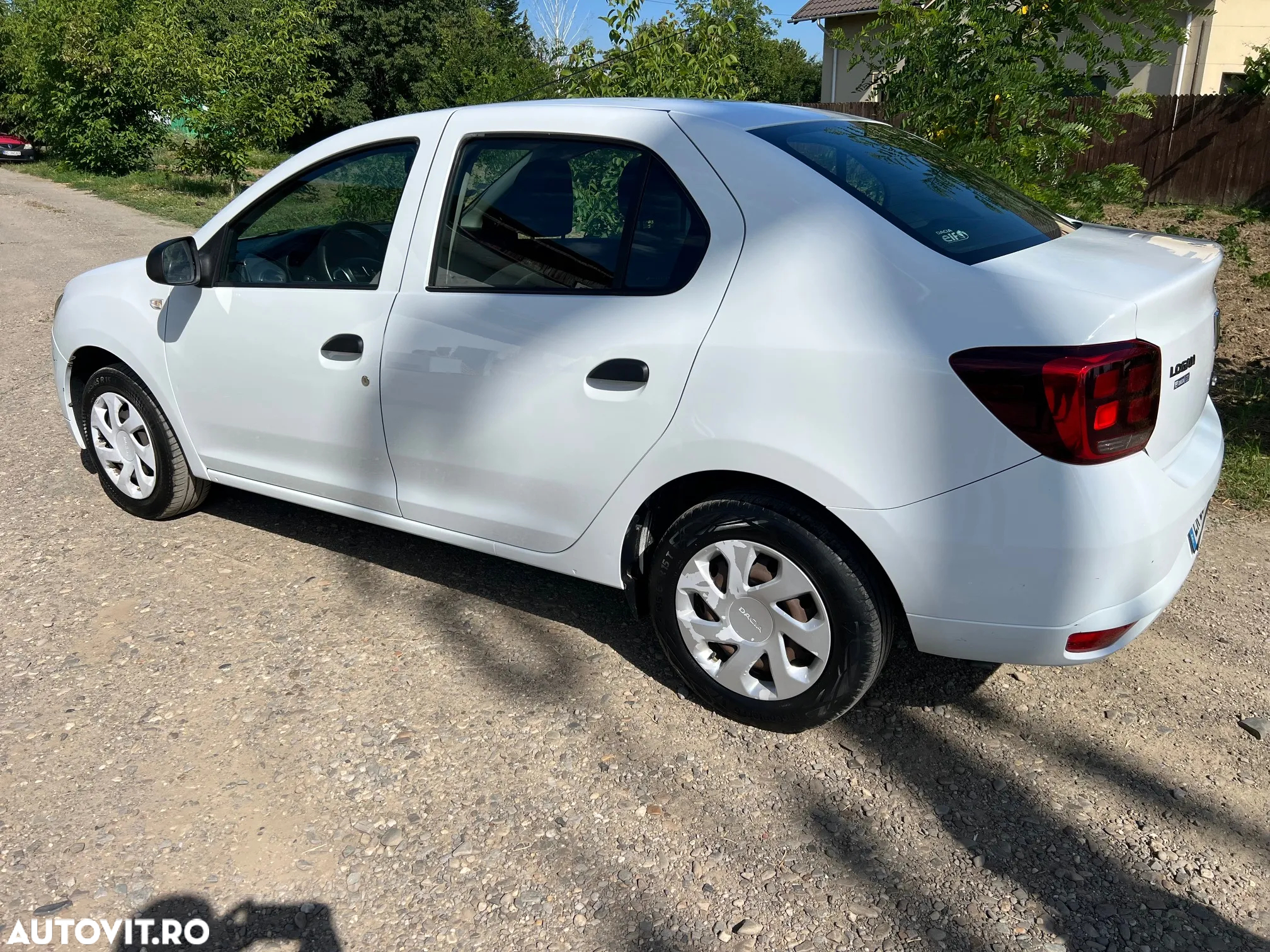 Dacia Logan - 2