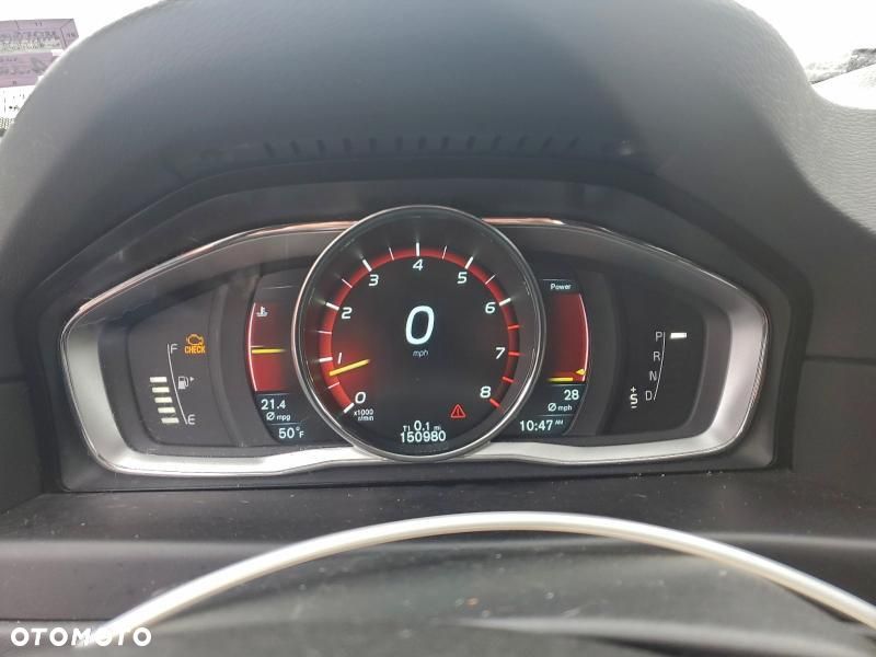 Volvo XC 70 - 7