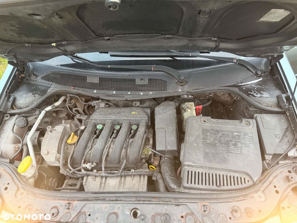 Renault Megane 1.4 Confort Expression - 10
