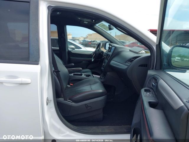 Dodge Grand Caravan 3.6 R/T - 5
