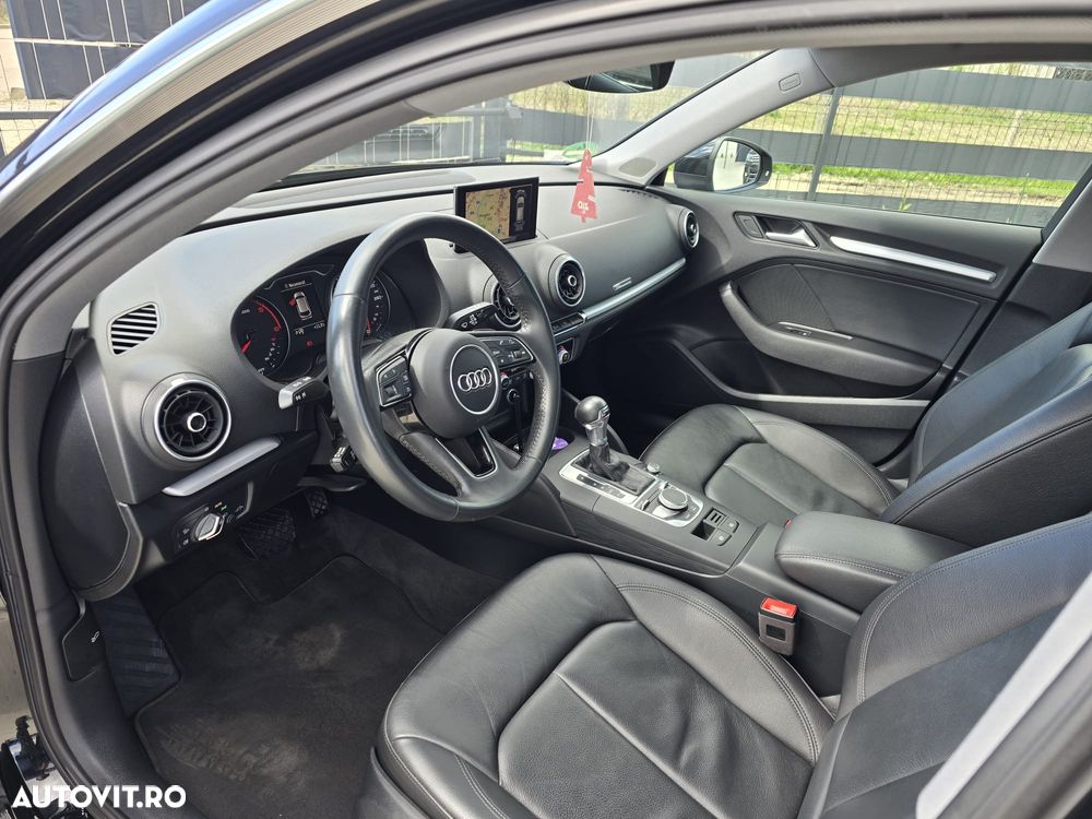 Audi A3 30 TDI ack S tronic sport - 10