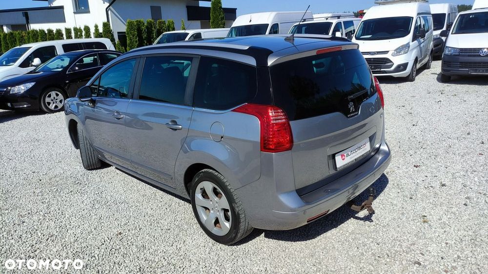 Peugeot 5008 - 21