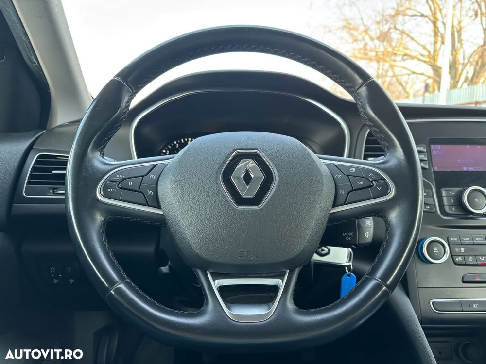 Renault Megane TCE 114 GPF Life - 12