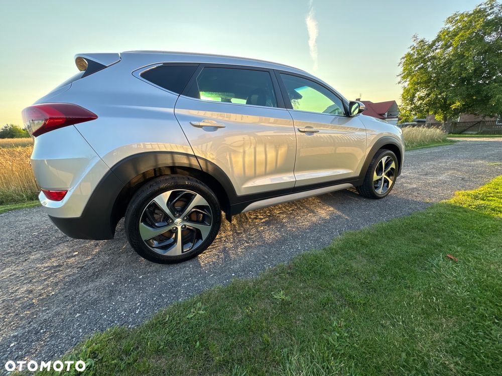 Hyundai Tucson 1.6 T-GDi Premium 4WD DCT - 16