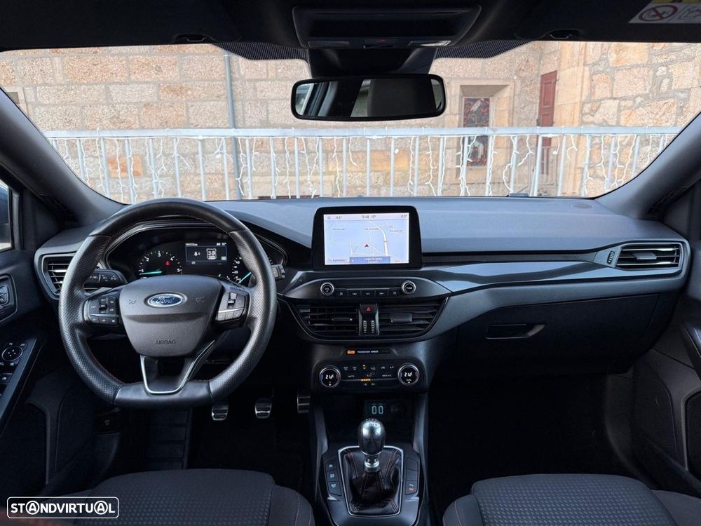 Ford Focus SW 1.5 TDCi EcoBlue ST-Line - 9