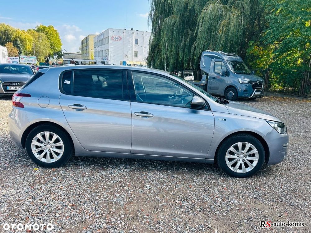 Peugeot 308 - 15