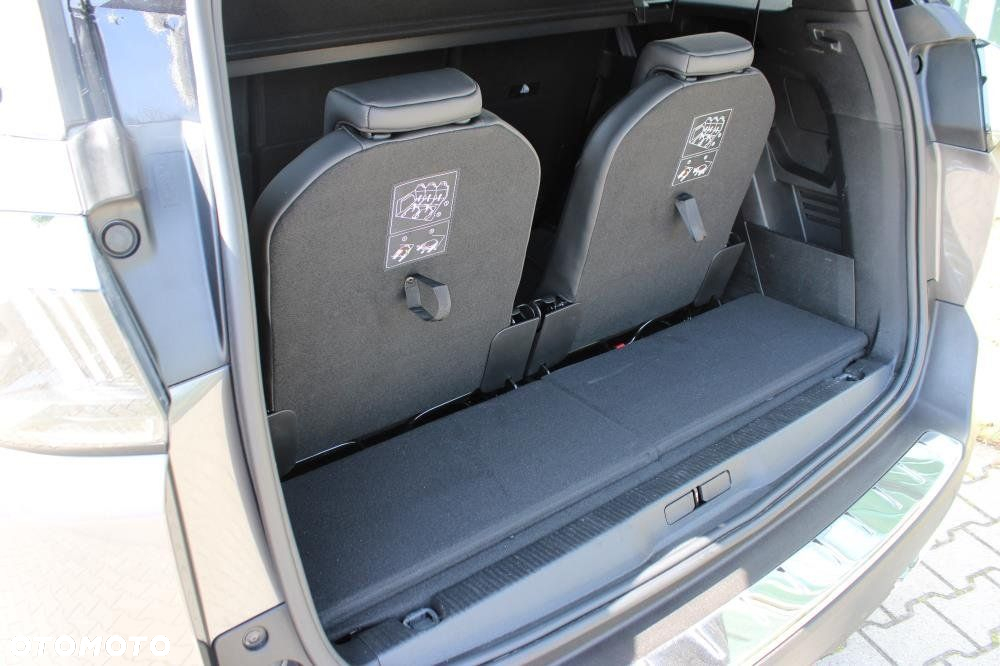 Peugeot 5008 - 33