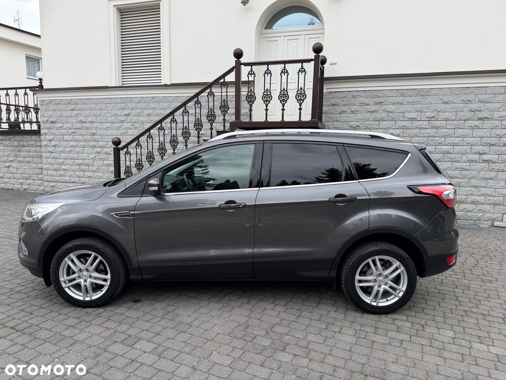 Ford Kuga 1.5 EcoBoost 2x4 Business Edition - 17
