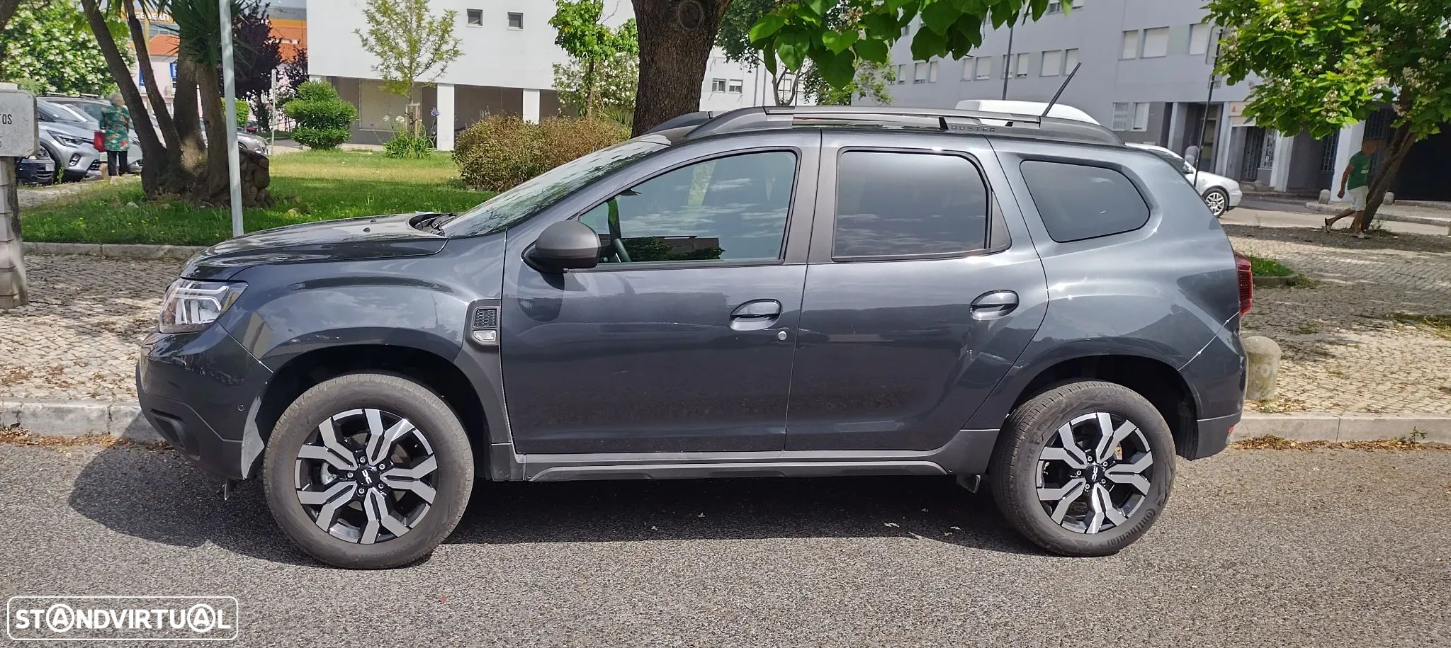 Dacia Duster - 1