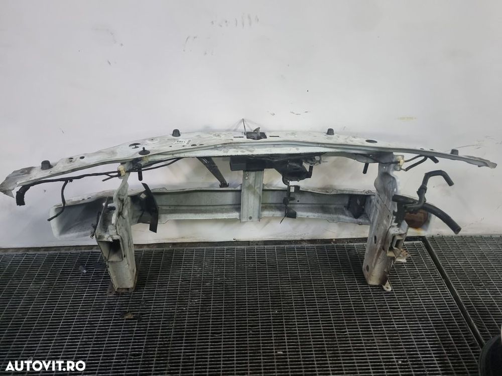 Trager Dacia Duster Facelift 1.2 TCE Benzina 2013 - 2018 1197CC Manuala (1384) Benzina - 4