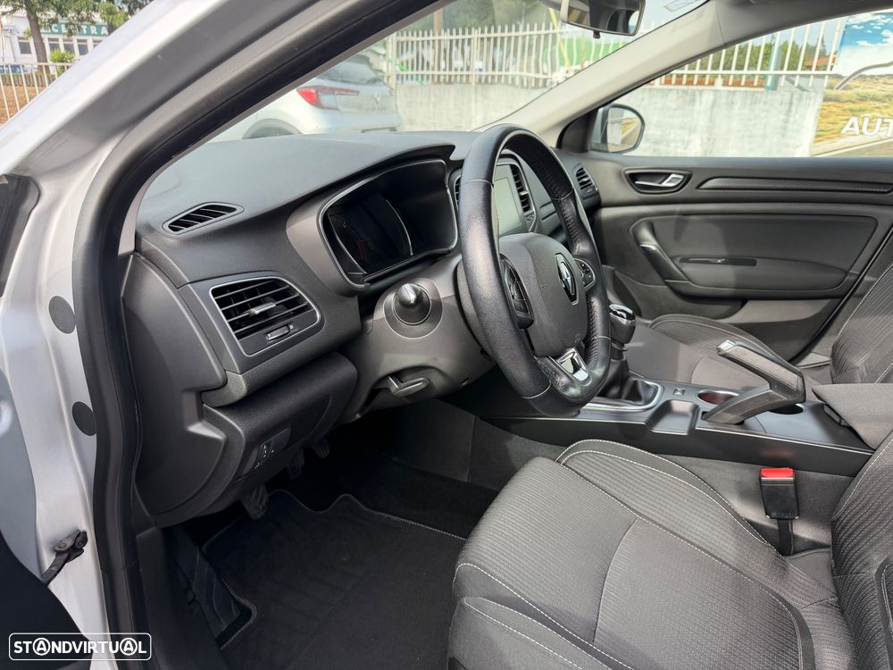 Renault Mégane Sport Tourer 1.5 dCi Zen - 15
