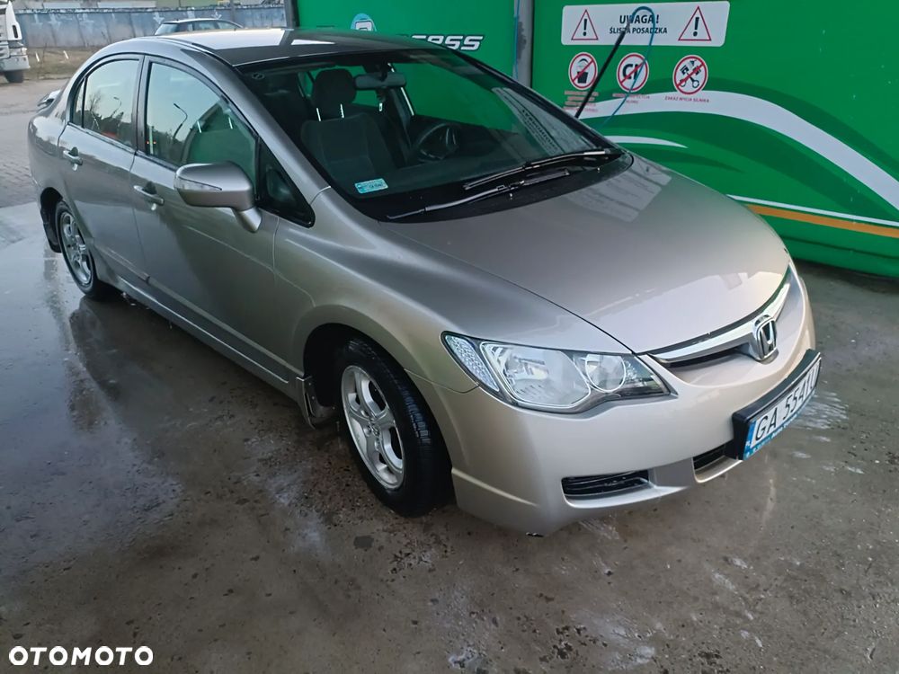 Honda Civic 1.8 Comfort - 4