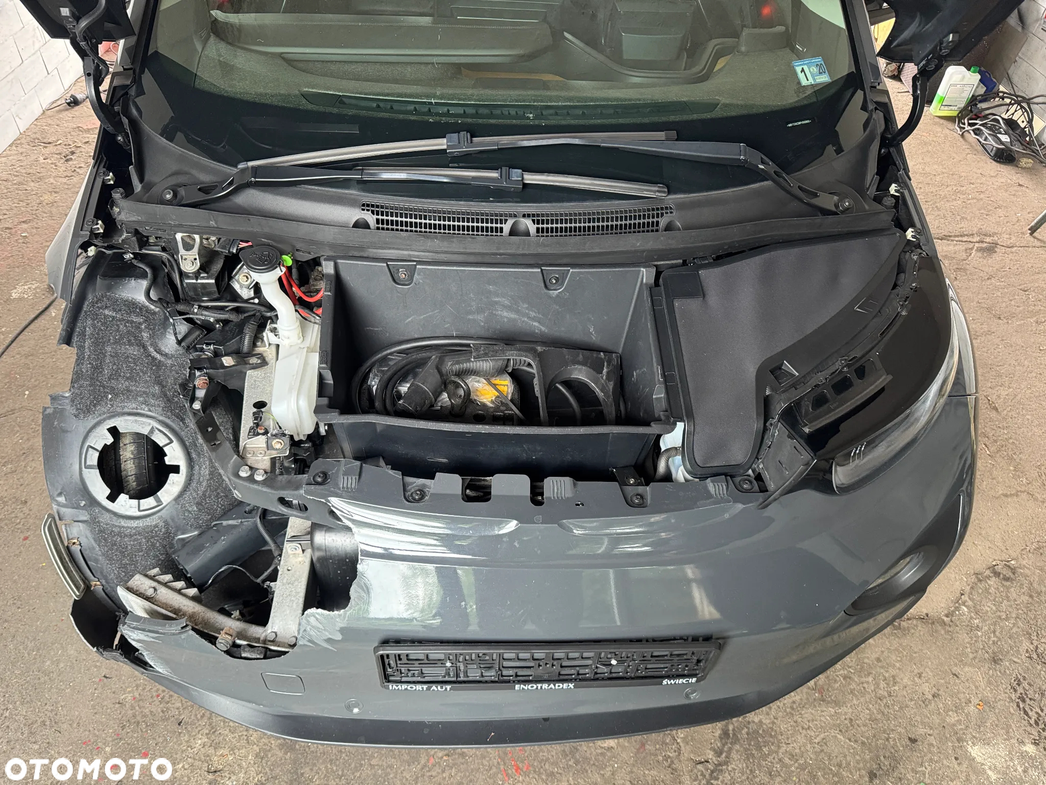 BMW i3 (60 Ah) Range Extender - 37