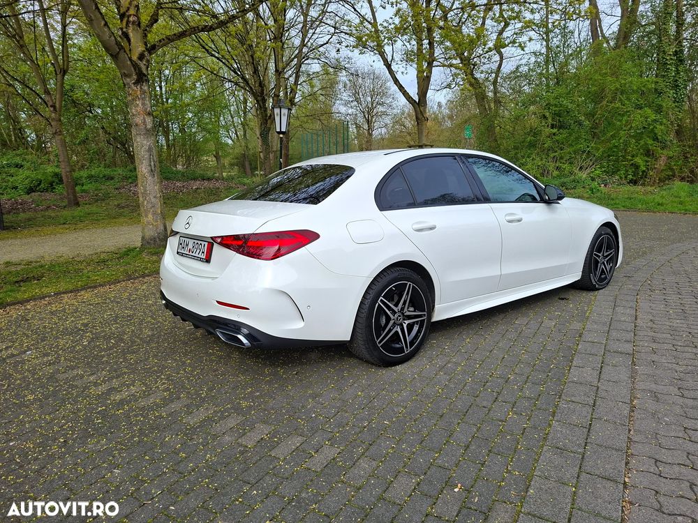 Mercedes-Benz C 300 e 9G-TRONIC AMG Line - 4