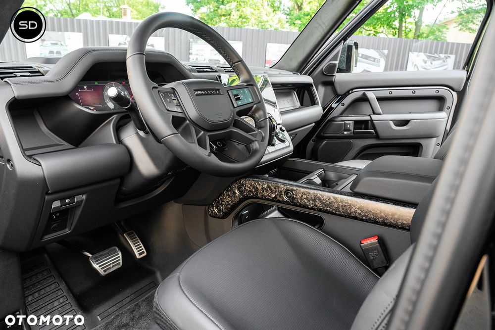 Land Rover Defender 4.4 P635 V8 mHEV Octa Black - 15