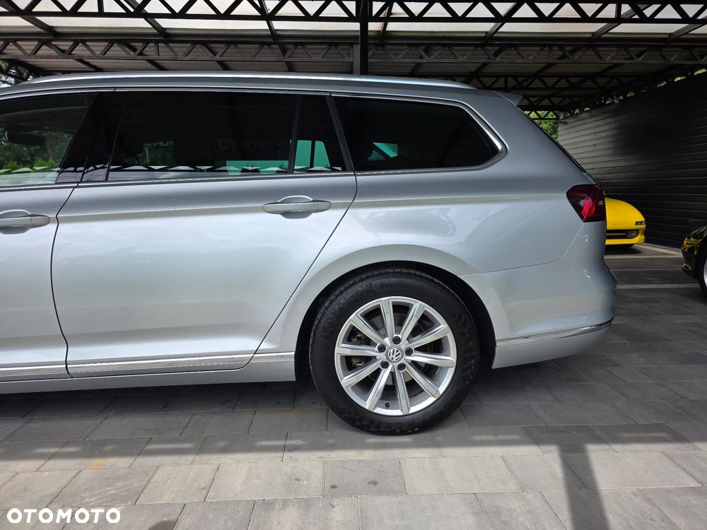 Volkswagen Passat - 9