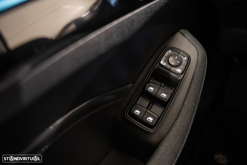 MG MG5 61 kWh Luxury - 11