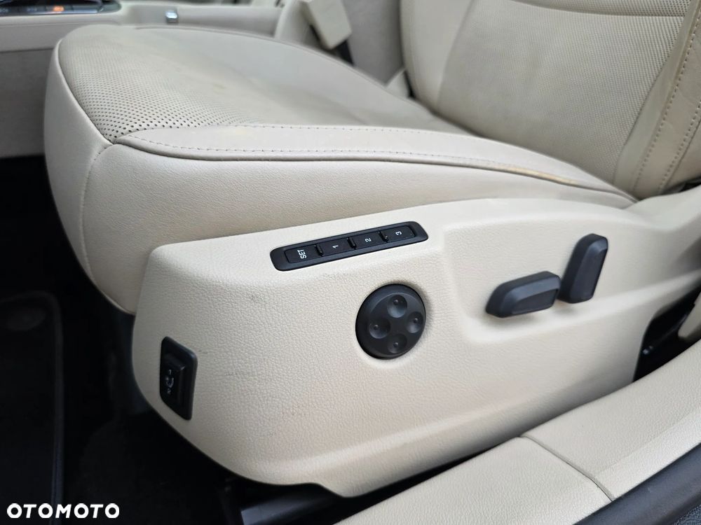 Skoda Superb 2.0 TDI 4x4 Platinum Outdoor DSG - 25