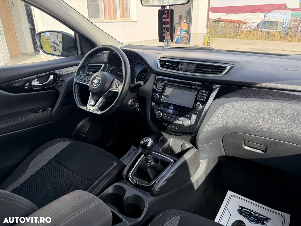 Nissan Qashqai 1.5 DCI TEKNA - 6