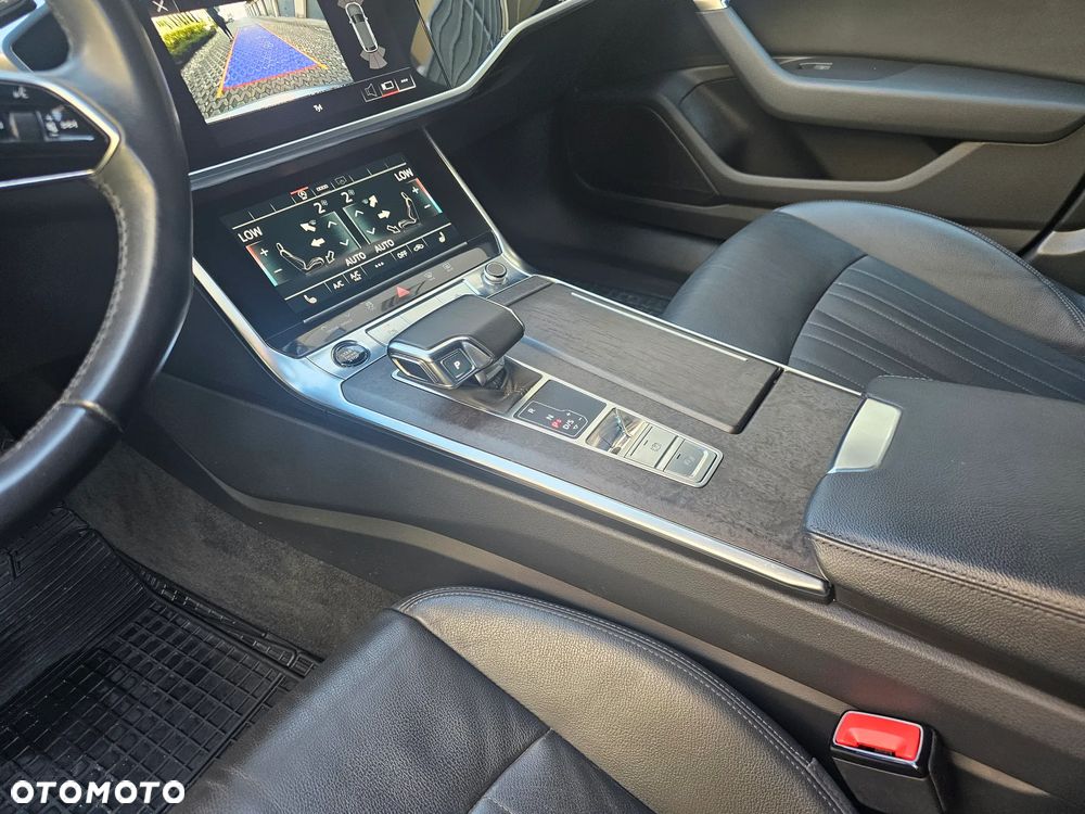 Audi A6 Avant 40 TDI quattro S tronic - 34